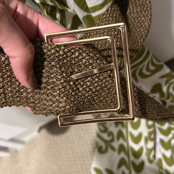 ZARA size medium green and white belted print button up dress - Picture 6 of 6